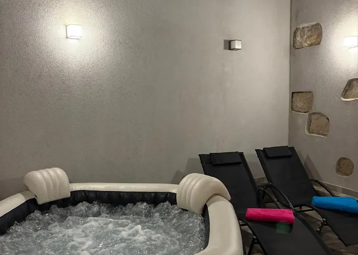 Apartament U Srcu Anticke Pule *