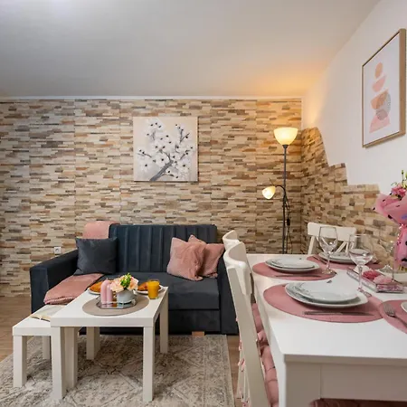 U Srcu Anticke Pule Apartment *